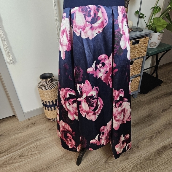 XSCAPE  Petite Solid & Floral High-Low Gown Dress Size 10P Formal Wedding Party - Picture 5 of 13